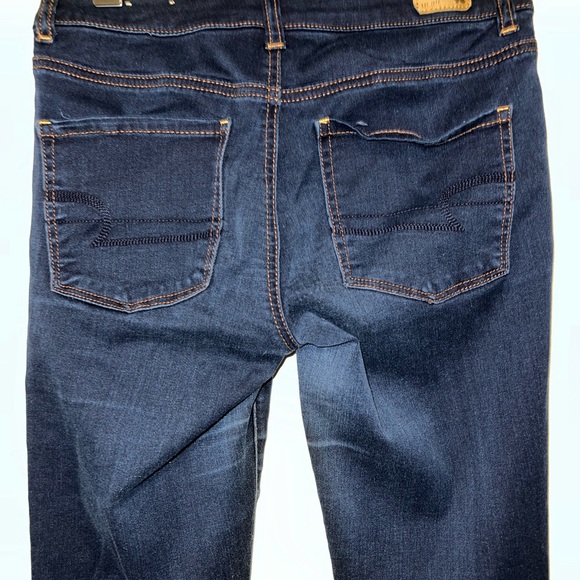 American Eagle Hi-Rise Jegging Jeans - Picture 5 of 10